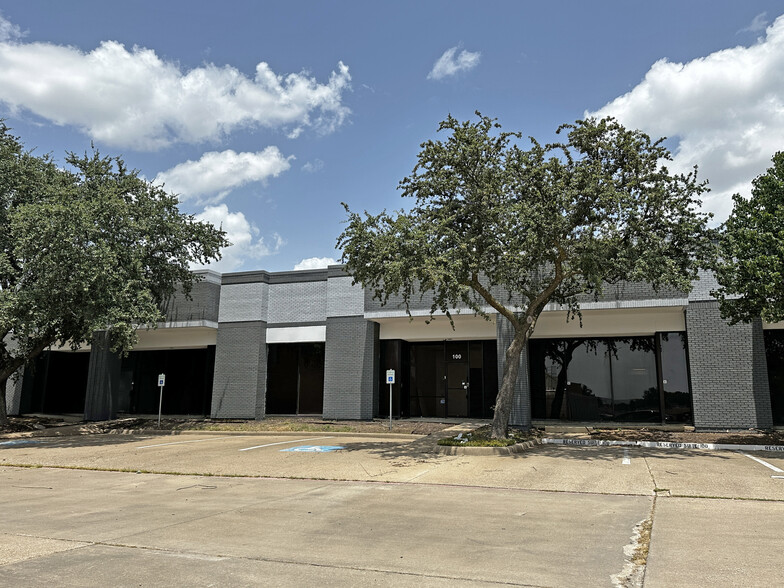 1900 Firman Dr, Richardson, TX en alquiler - Foto del edificio - Imagen 2 de 6