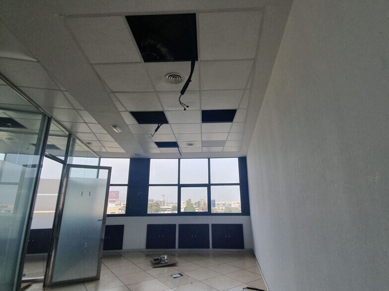 Oficina en SEVILLA en alquiler - Foto del edificio - Imagen 1 de 10