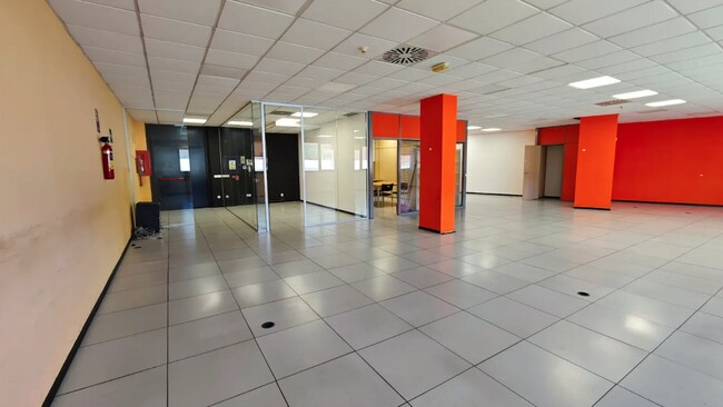 Más detalles de Oficina en alquiler
