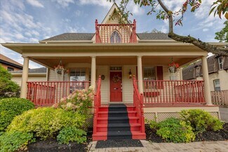 Más detalles de 50 Wellington St E, Aurora, ON - Oficina en venta