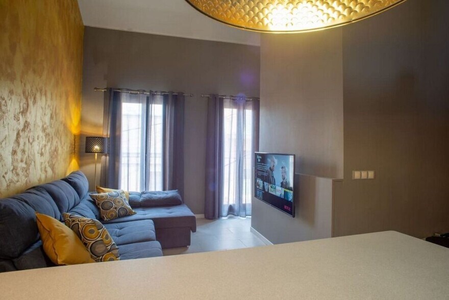 Edificio residencial en Figueres, Gerona en venta - Foto del interior - Imagen 3 de 7