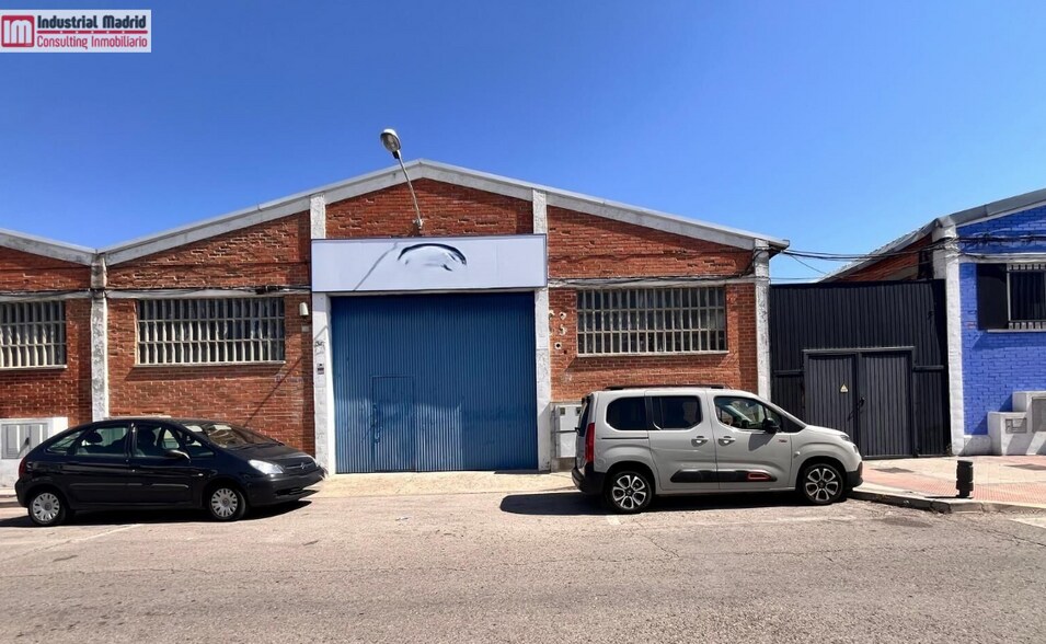 Nave en Fuenlabrada, Madrid en venta - Foto principal - Imagen 1 de 1