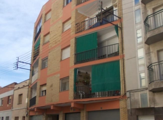 Más detalles de Carrer Metge Carreras, Olesa de Montserrat - Edificio residencial​ en venta