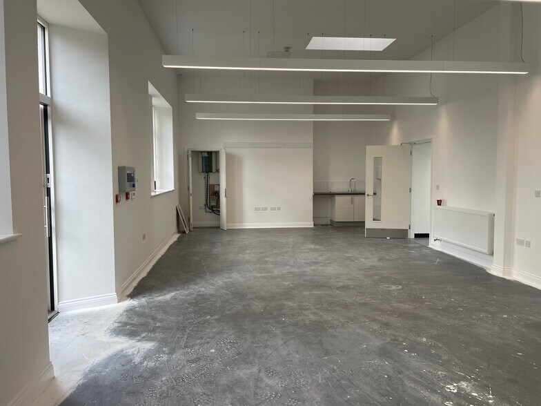 205 Manor Rd, Bristol en venta - Foto del edificio - Imagen 2 de 16