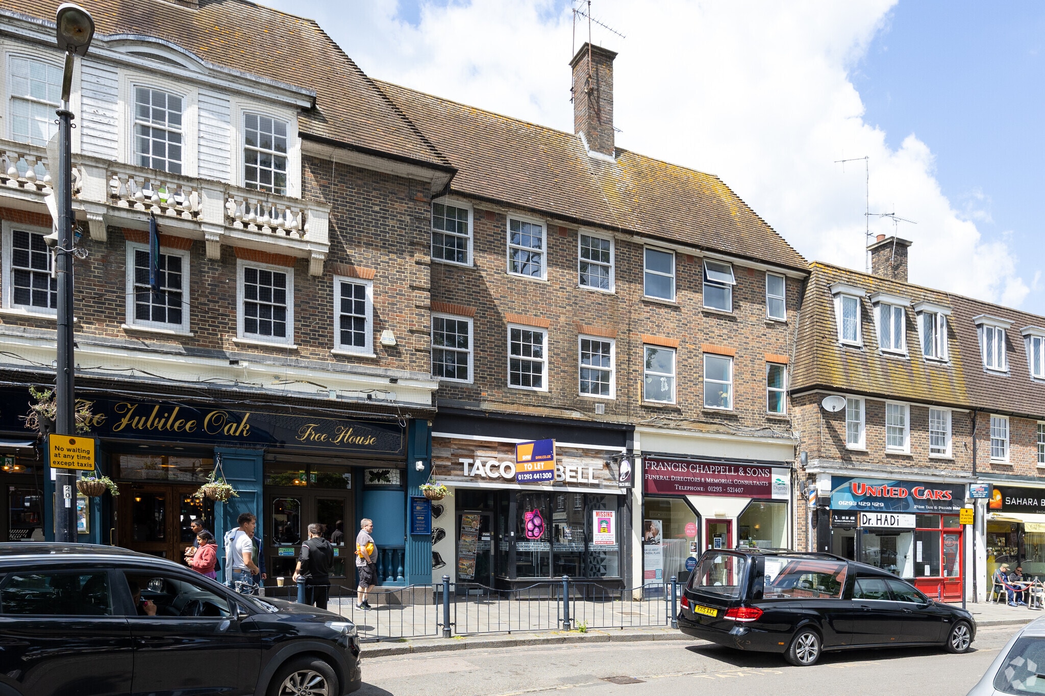 7 High St, Crawley en alquiler Foto del edificio- Imagen 1 de 3