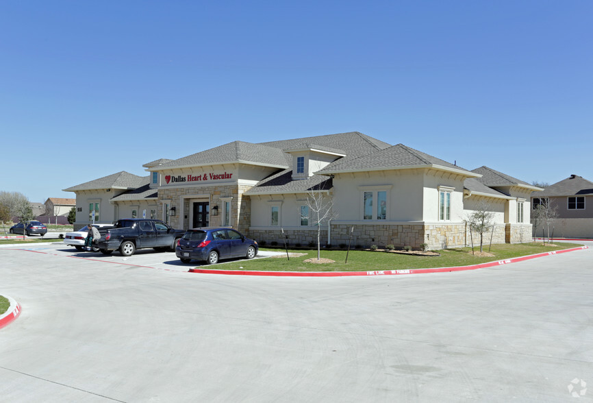 916 E Highway 67, Duncanville, TX en venta - Foto del edificio - Imagen 2 de 2