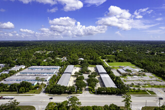 805 33rd Ct SW, Vero Beach, FL - VISTA AÉREA  vista de mapa - Image1