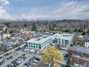 625 Mount Auburn St, Cambridge, MA - vista aérea  vista de mapa