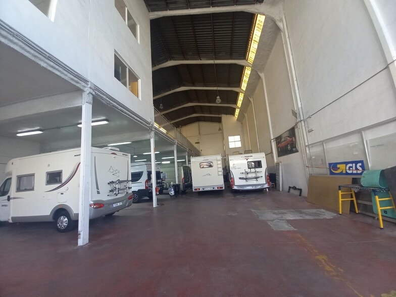 Nave en Elche en alquiler - Foto del edificio - Imagen 2 de 9