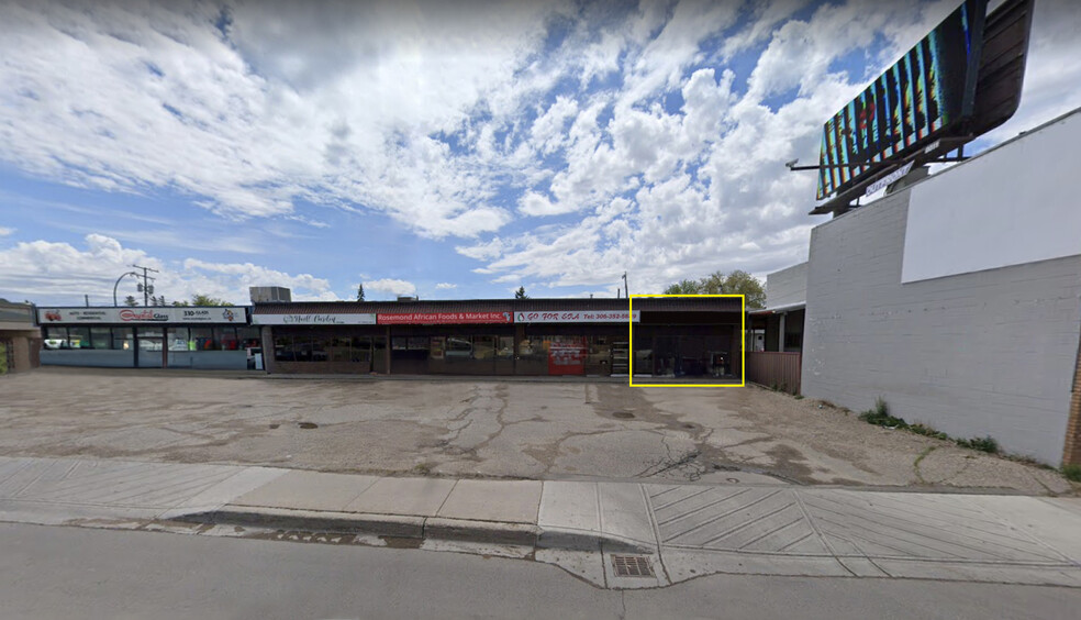 219 Victoria Av E, Regina, SK en alquiler - Foto del edificio - Imagen 1 de 9