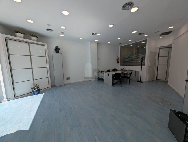 Más detalles de Local en alquiler