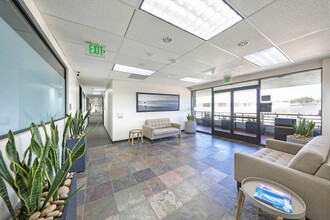 8400 Miramar Rd, San Diego, CA en alquiler Foto del interior- Imagen 1 de 9