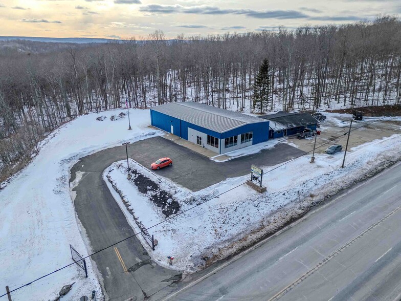 233 Scranton Pocono Hwy, Moscow, PA en venta - Foto del edificio - Imagen 3 de 20