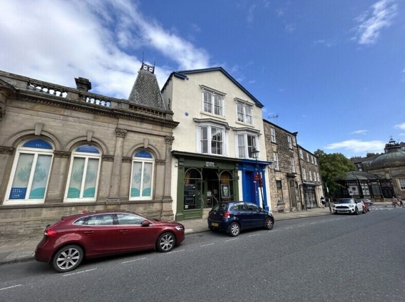33 Swan Rd, Harrogate en alquiler - Foto del edificio - Imagen 2 de 2
