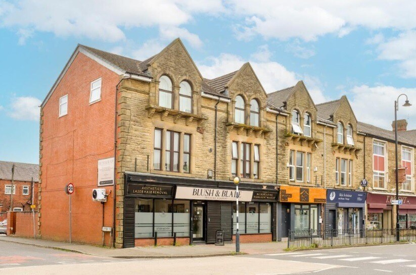 143-145 Chorley New Rd, Bolton en venta Foto principal- Imagen 1 de 2