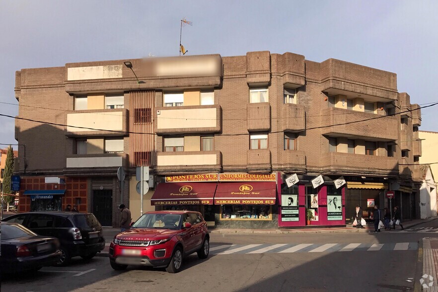 Plaza San Juan, 1, Parla, Madrid en alquiler - Foto del edificio - Imagen 1 de 2