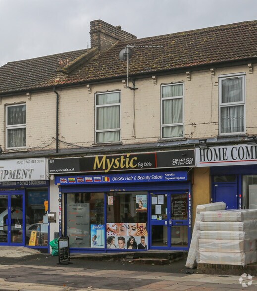 Romford Rd, London en venta - Foto del edificio - Imagen 3 de 3