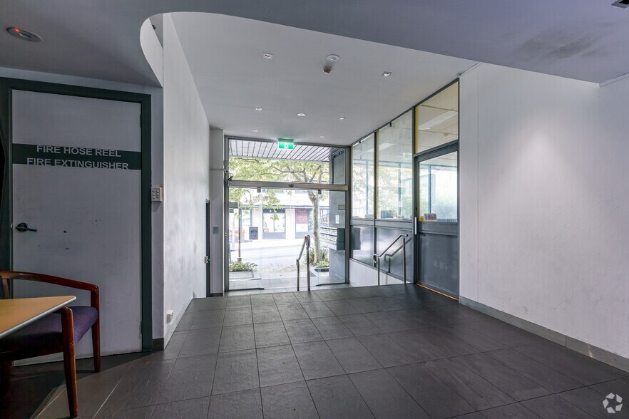 24-26 Falcon St, Crows Nest en venta - Vestíbulo - Imagen 2 de 5