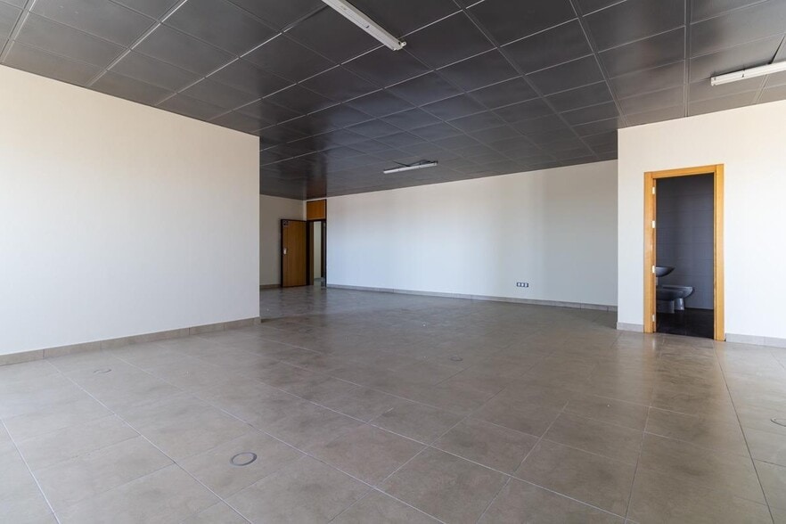 Oficina en El Ejido, Almería en venta - Foto del interior - Imagen 3 de 19