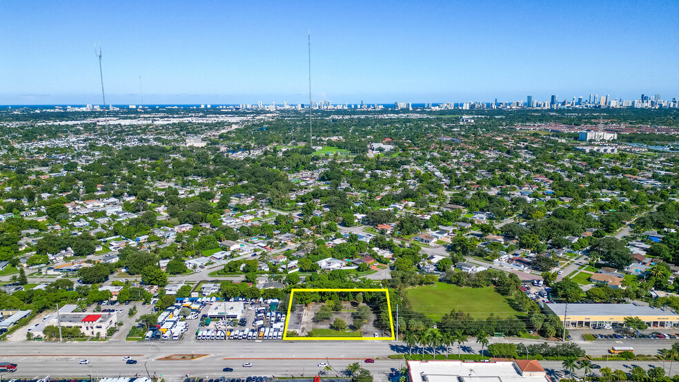 3551 S State Road 7, West Park, FL en venta - Vista aérea - Imagen 1 de 9