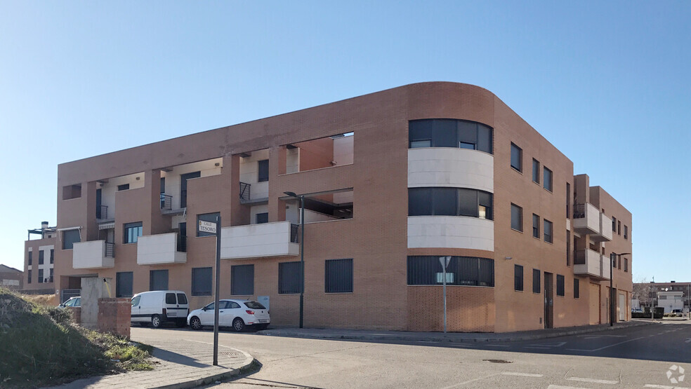 Calle Tesoro, 7, Marchamalo, Guadalajara en alquiler - Foto del edificio - Imagen 2 de 2