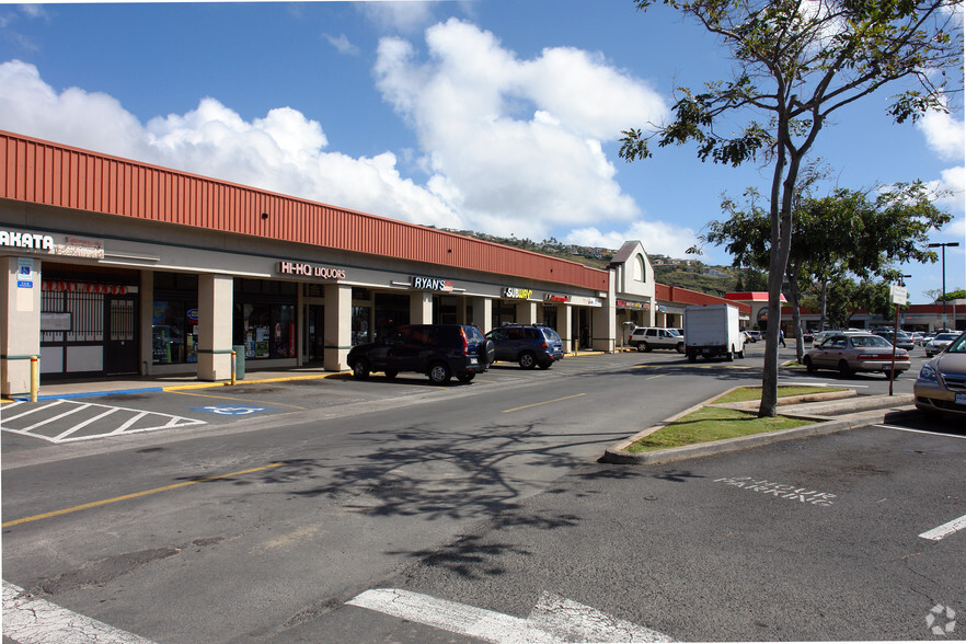 820 Hind Dr, Honolulu, HI en alquiler - Foto del edificio - Imagen 2 de 7