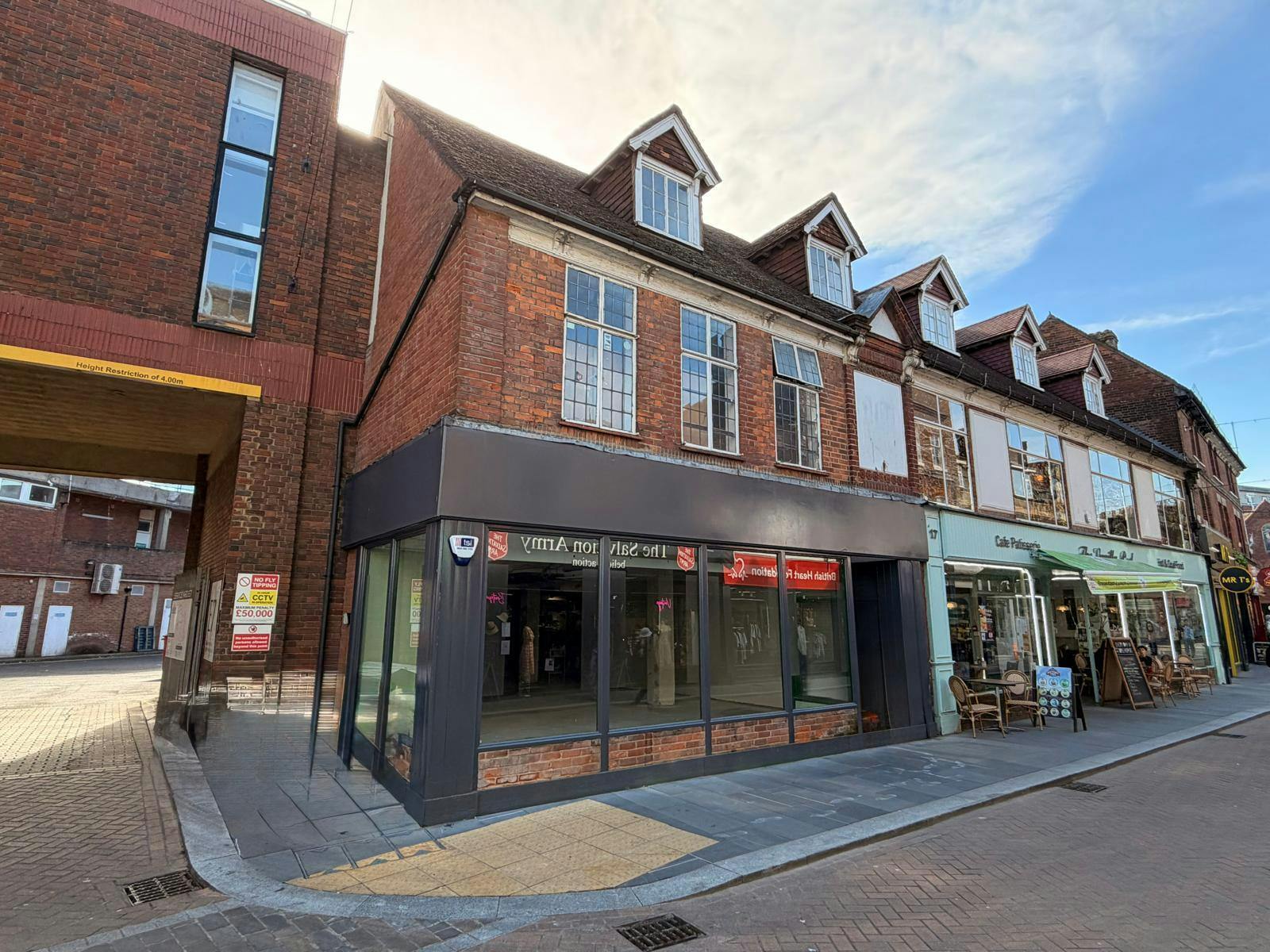11-15 White Hart St, High Wycombe en alquiler Foto del edificio- Imagen 1 de 2