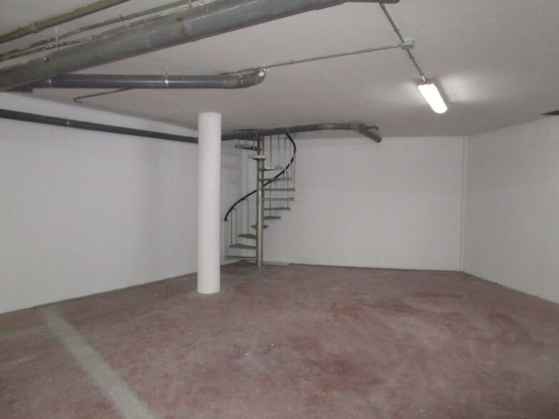 Local en Salamanca en alquiler - Foto del edificio - Imagen 2 de 2