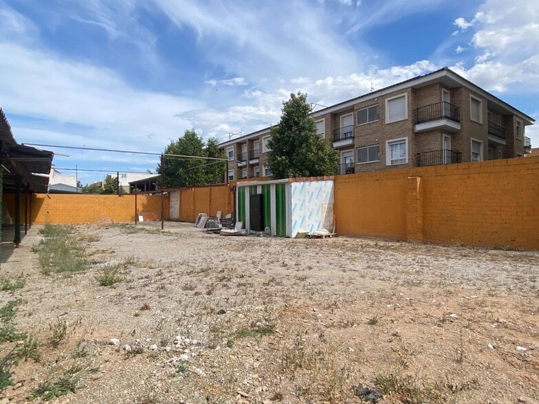 Nave en Vilamarxant, Valencia en alquiler - Foto del edificio - Imagen 1 de 11