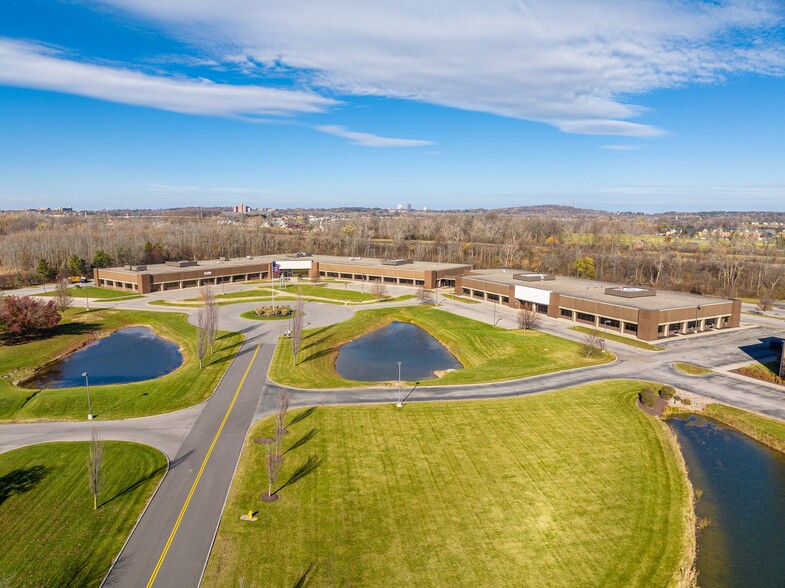 500 Canal View Blvd, Rochester, NY en alquiler - Foto del edificio - Imagen 3 de 46