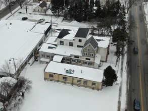 1032-1038 12th Ave, Grafton, WI - VISTA AÉREA  vista de mapa