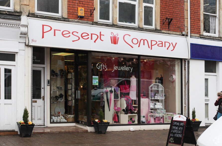 2 Station Rd, Clevedon en venta - Foto del edificio - Imagen 2 de 3