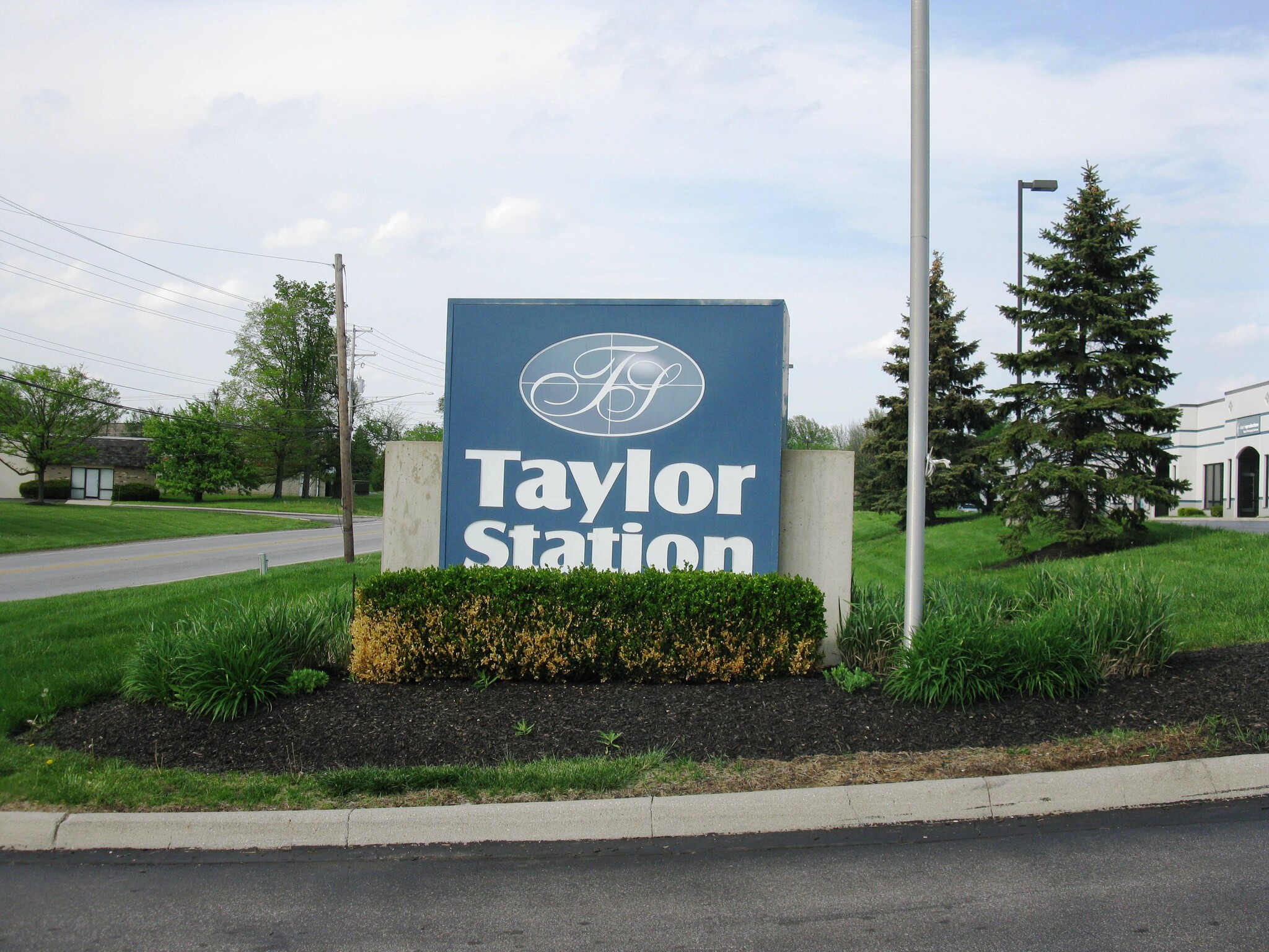 950 Taylor Station Rd, Gahanna, OH en venta Foto del edificio- Imagen 1 de 19