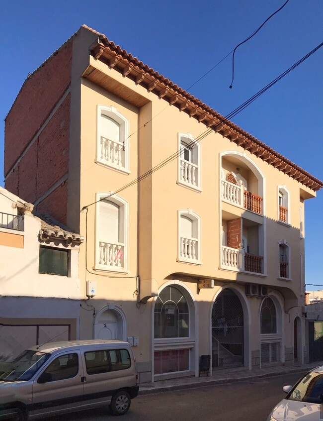 Más detalles de Calle Ramón y Cajal, 2, Mocejón - Local en alquiler