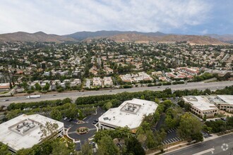 30401 Agoura Rd, Agoura Hills, CA - VISTA AÉREA  vista de mapa