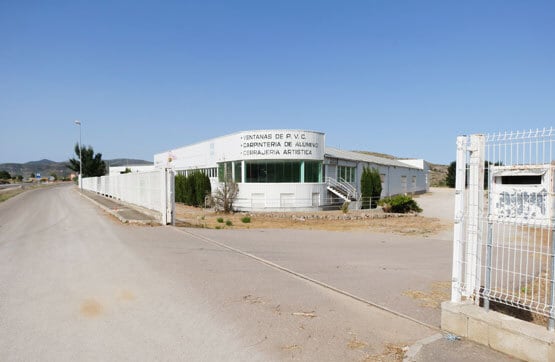 Más detalles de Nave – Nave en venta, Les Coves de Vinromà