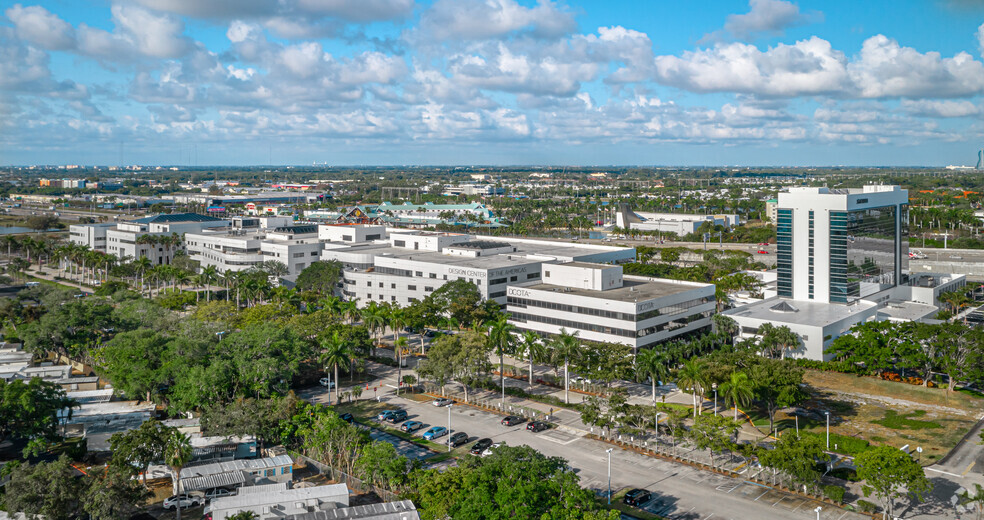 1855 Griffin Rd, Dania Beach, FL en alquiler - Vista aérea - Imagen 2 de 66