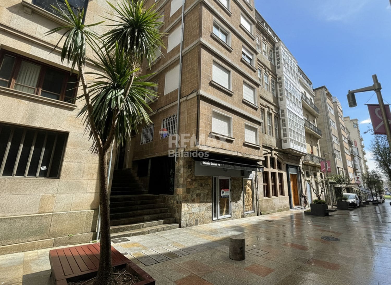 Local en Vigo, Pontevedra en venta Foto del edificio- Imagen 1 de 30