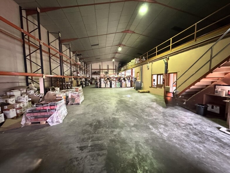 Nave en Benifaió, Valencia en venta - Foto principal - Imagen 2 de 21