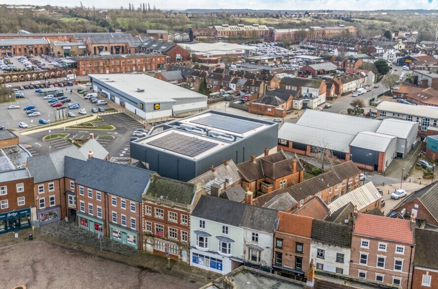 23-27 Market Pl, Gainsborough en alquiler - Foto del edificio - Imagen 2 de 2