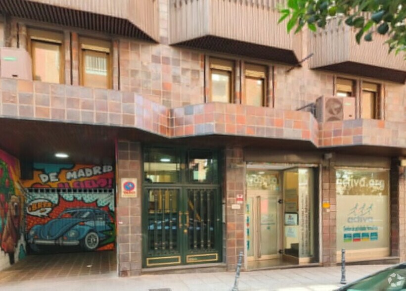 Calle del Conde Duque, 6, Madrid, Madrid en alquiler - Foto del edificio - Imagen 2 de 2