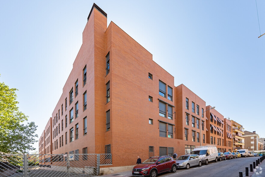 Calle De Joaquín Turina, Madrid, Madrid en venta - Foto principal - Imagen 1 de 4