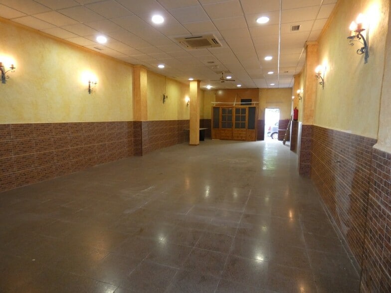 Local en Molina de Segura, Murcia en venta - Foto del interior - Imagen 3 de 11