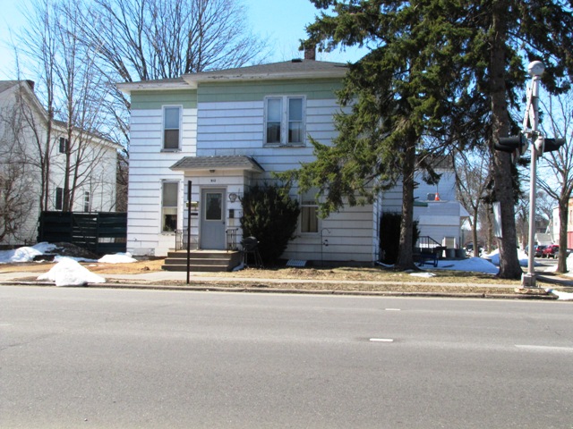 912 N 6th St, Wausau, WI en venta - Foto principal - Imagen 1 de 7