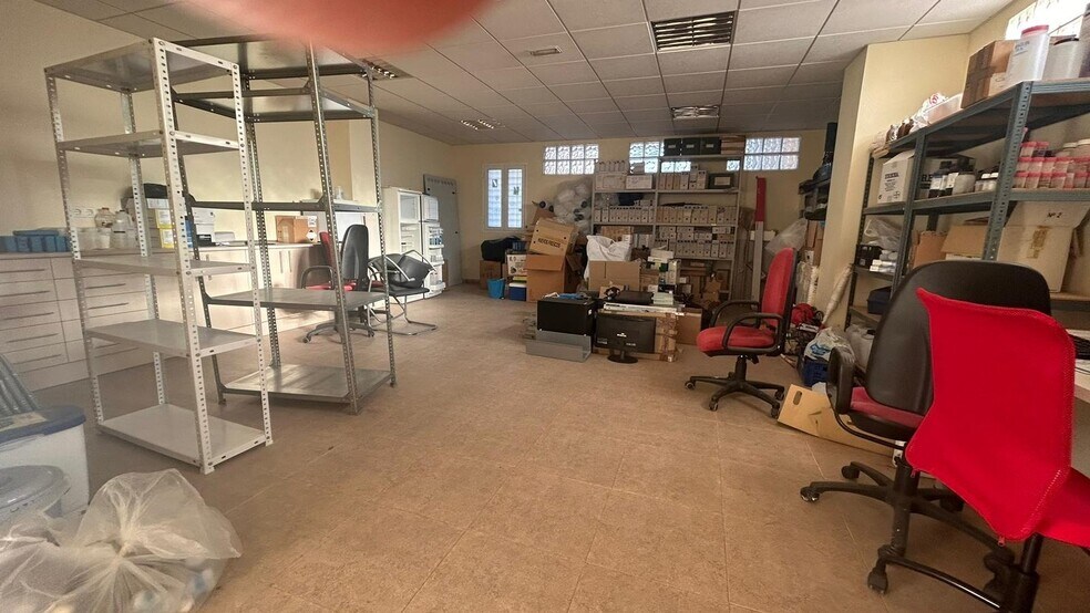 Local en Zaragoza, Zaragoza en alquiler - Foto del edificio - Imagen 2 de 18