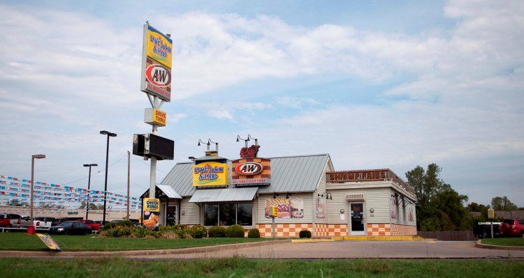 142 W Shawnee St, Muskogee, OK en alquiler - Foto del edificio - Imagen 2 de 2