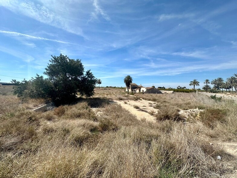 Nave en Elche en venta - Vista aérea - Imagen 3 de 6