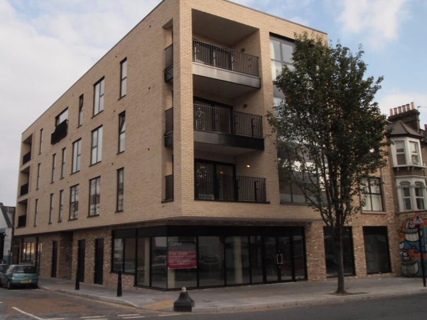 286-290 Cambridge Heath Rd, London en venta Foto principal- Imagen 1 de 11