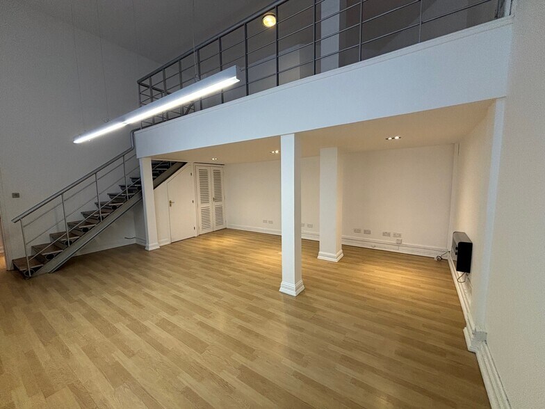 13 James Morrison St, Glasgow en alquiler - Foto del edificio - Imagen 3 de 3