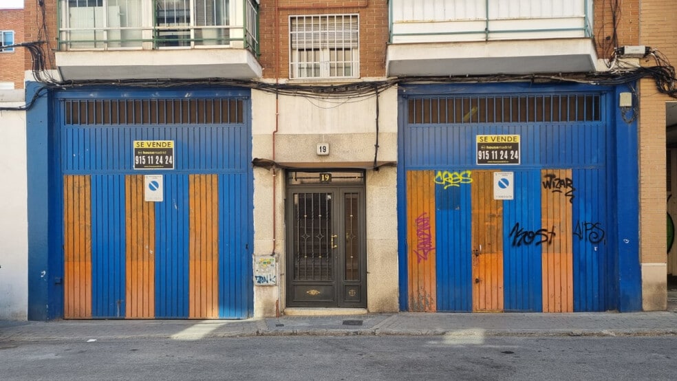 Edificio residencial en Madrid, Madrid en venta - Foto del edificio - Imagen 1 de 7
